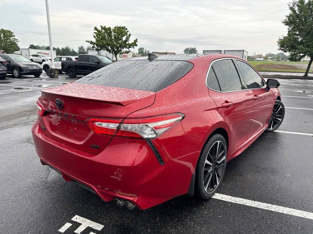 Used 2019 Toyota Camry XSE FWD image 10