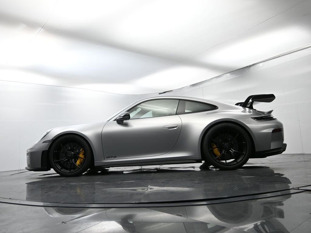 Used 2026 Porsche 911 GT3 image 51
