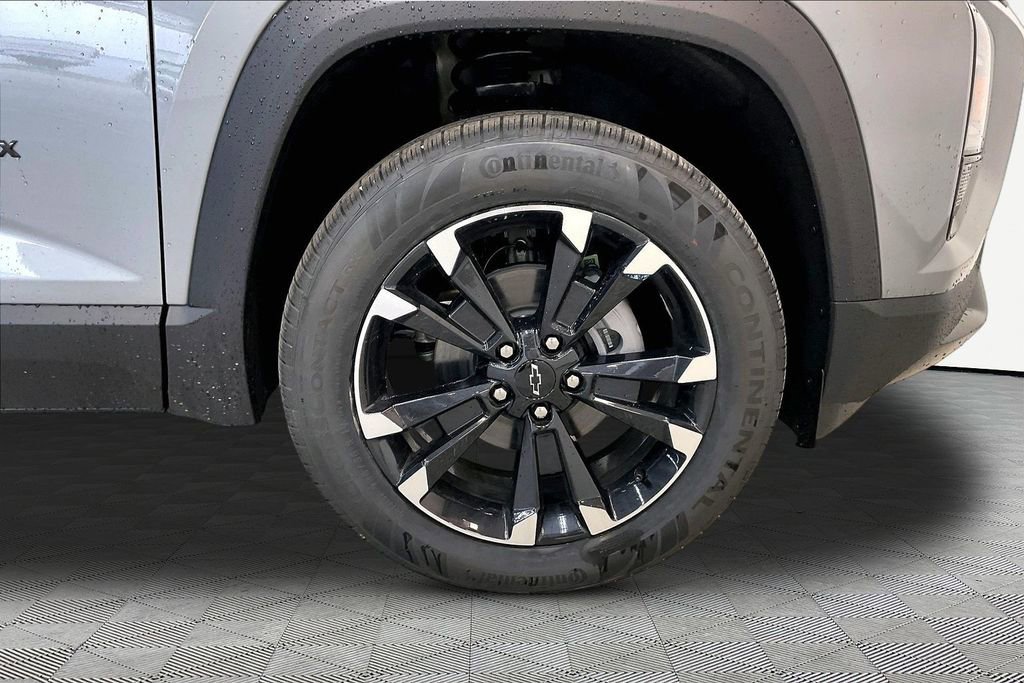 New 2026 Chevrolet Equinox RS w/ Convenience Package III FWD image 15