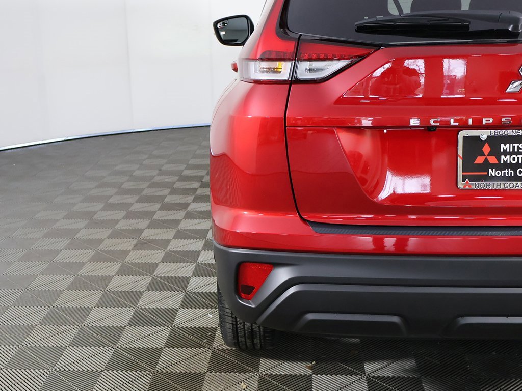 New 2025 Mitsubishi Eclipse Cross LE image 12