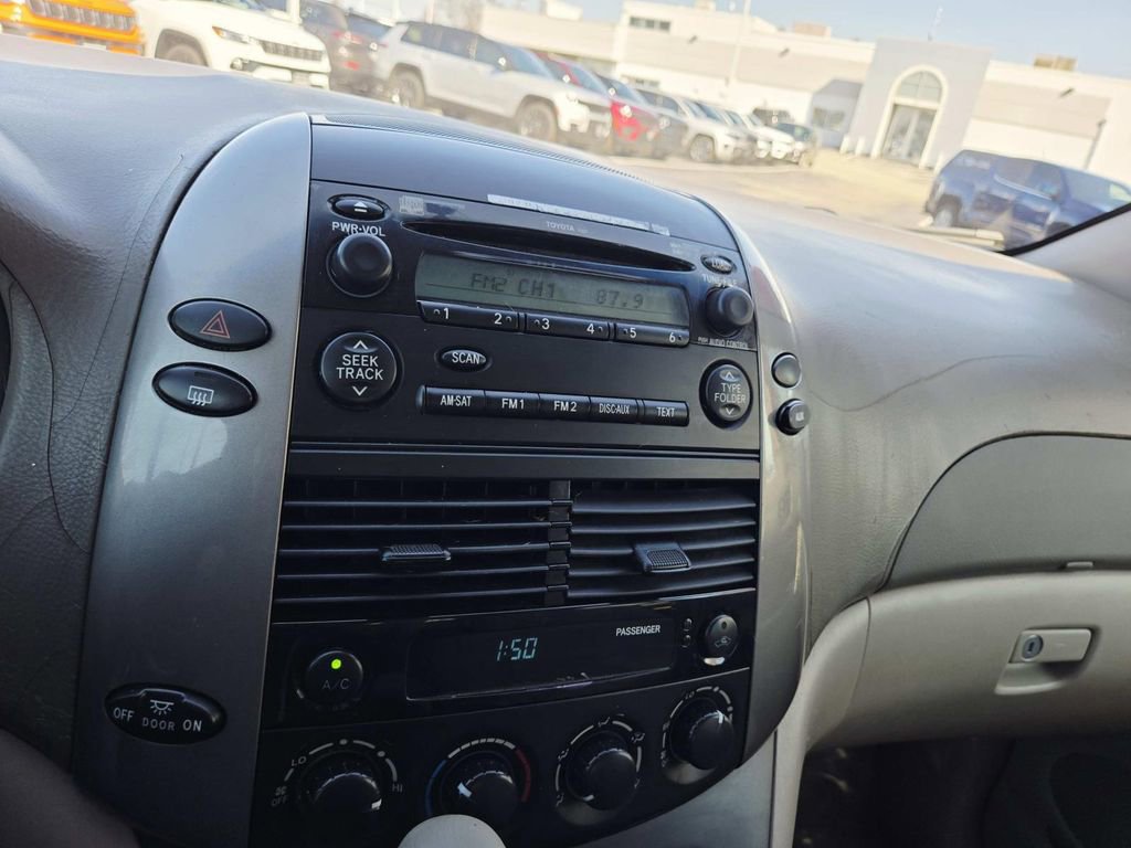Used 2008 Toyota Sienna LE image 24