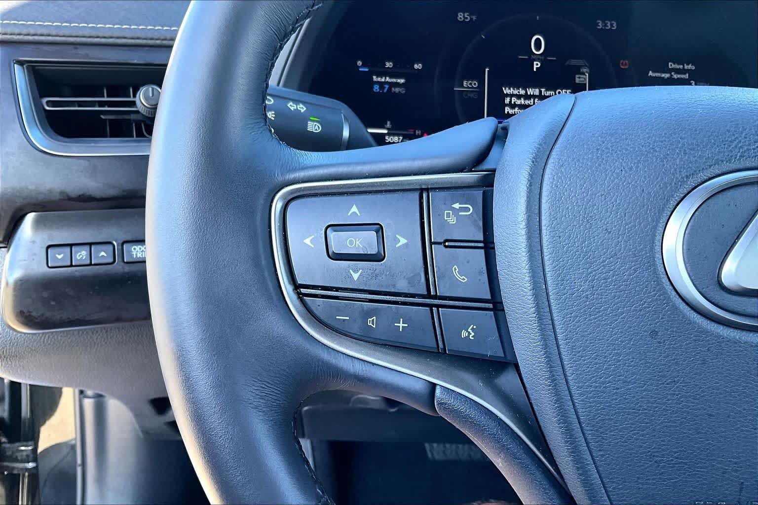 Certified 2025 Lexus UX 300h FWD w/ Accessory Package (Z1) image 21