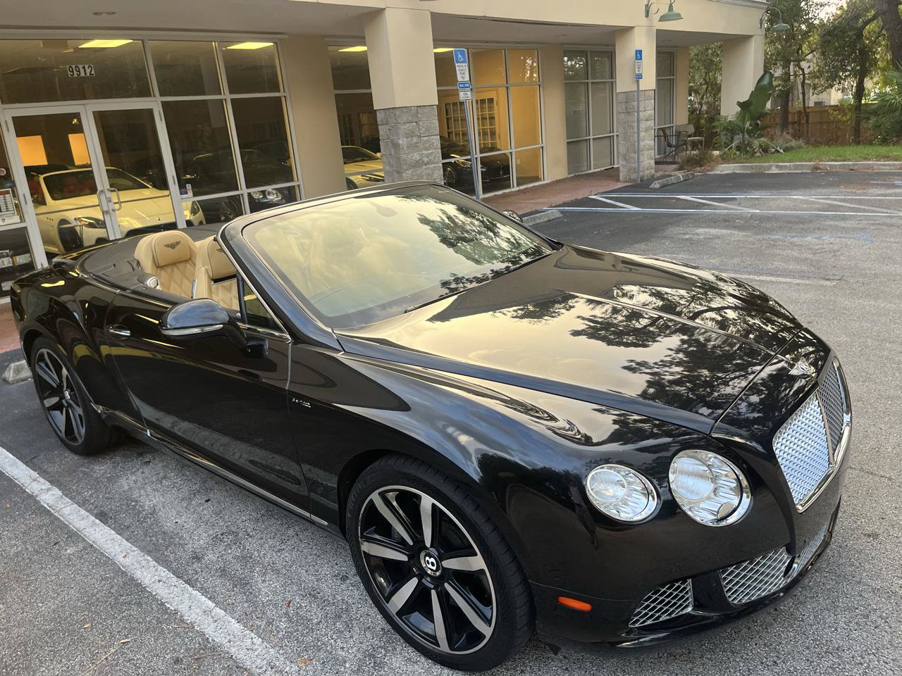 Used 2013 Bentley Continental GT AWD/4WD image 2