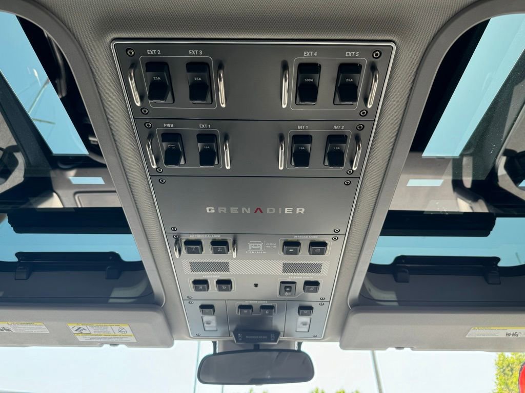 Used 2024 INEOS Grenadier Fieldmaster image 9