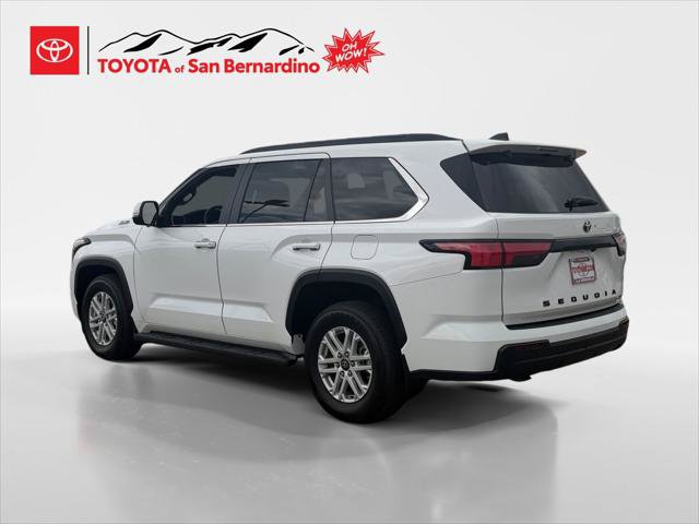 Certified 2025 Toyota Sequoia SR5 AWD/4WD image 3