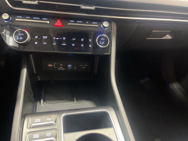 New 2025 Hyundai Sonata Limited image 18