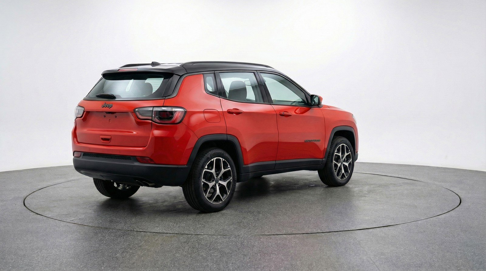 Used 2025 Jeep Compass Limited image 9