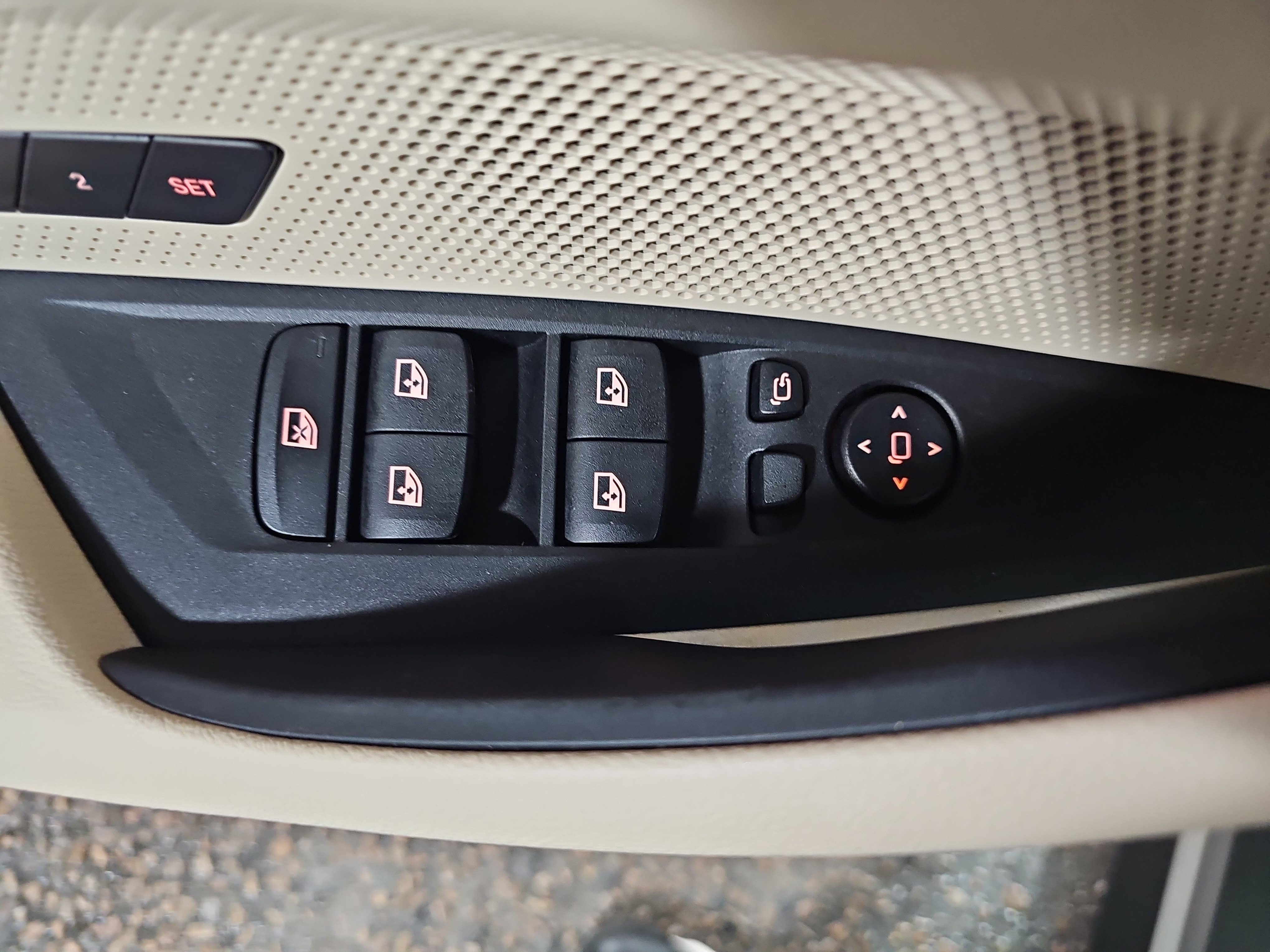 Used 2023 BMW i4 eDrive35 w/ Premium Package image 29