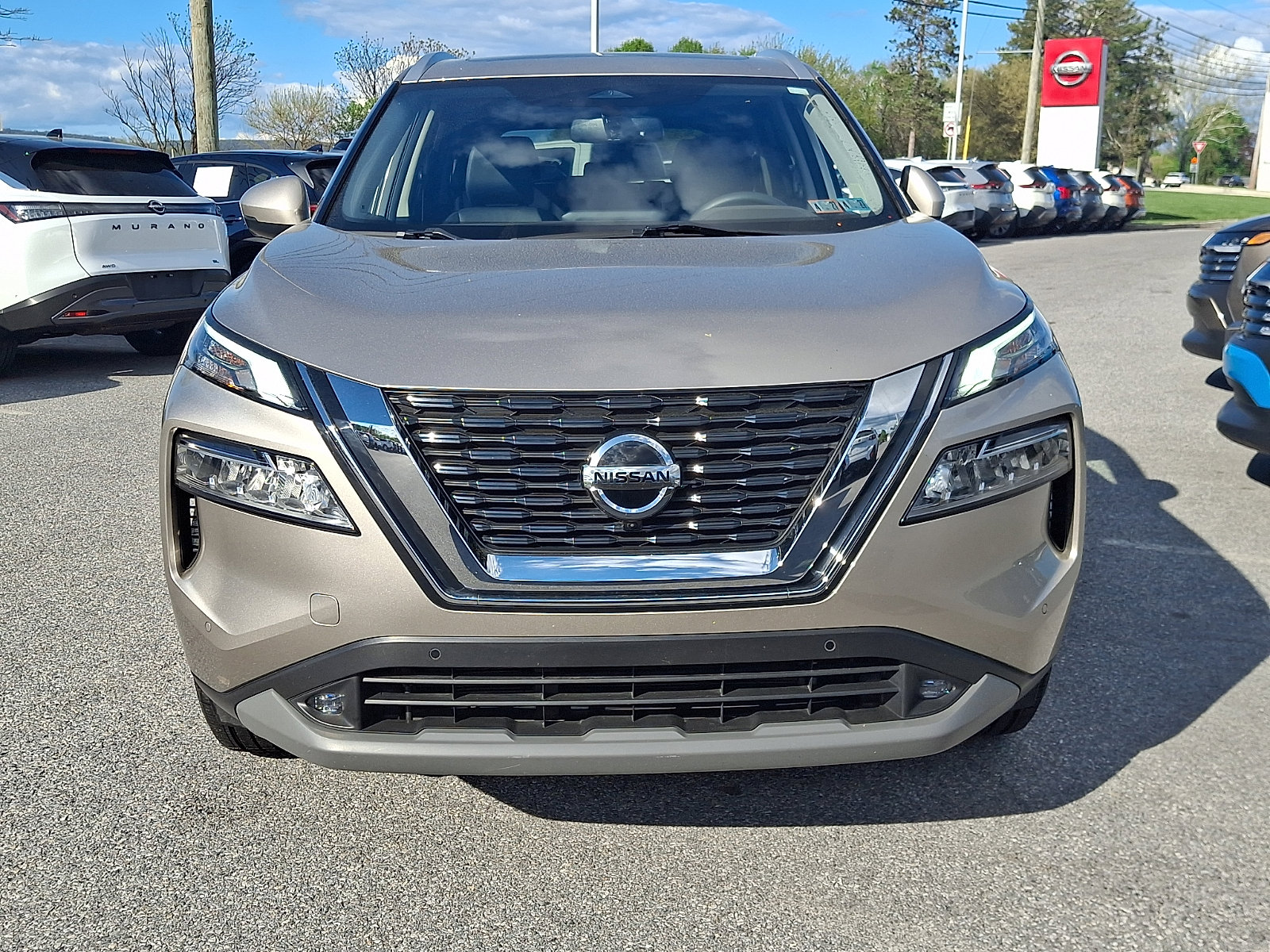 Certified 2021 Nissan Rogue SL w/ Premium Package AWD/4WD image 3