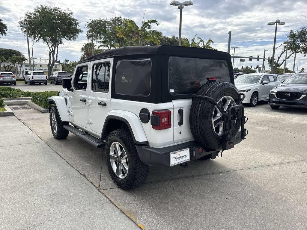 Used 2019 Jeep Wrangler Unlimited Sahara w/ Dual Top Group AWD/4WD image 13