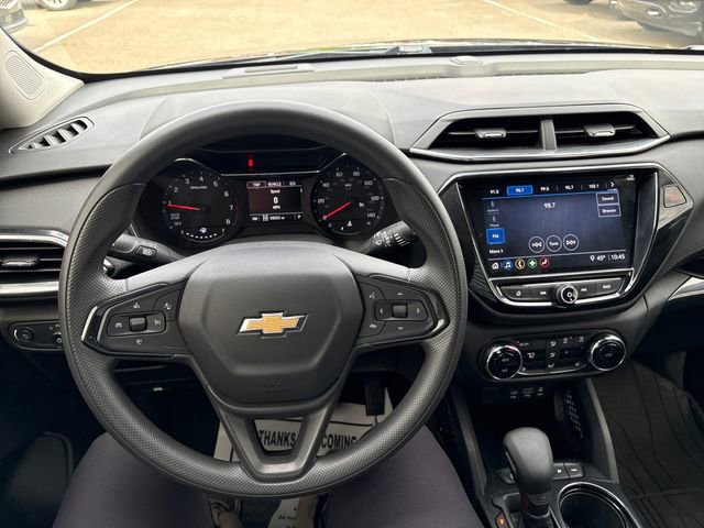 Used 2023 Chevrolet TrailBlazer LT w/ Convenience Package AWD/4WD image 10
