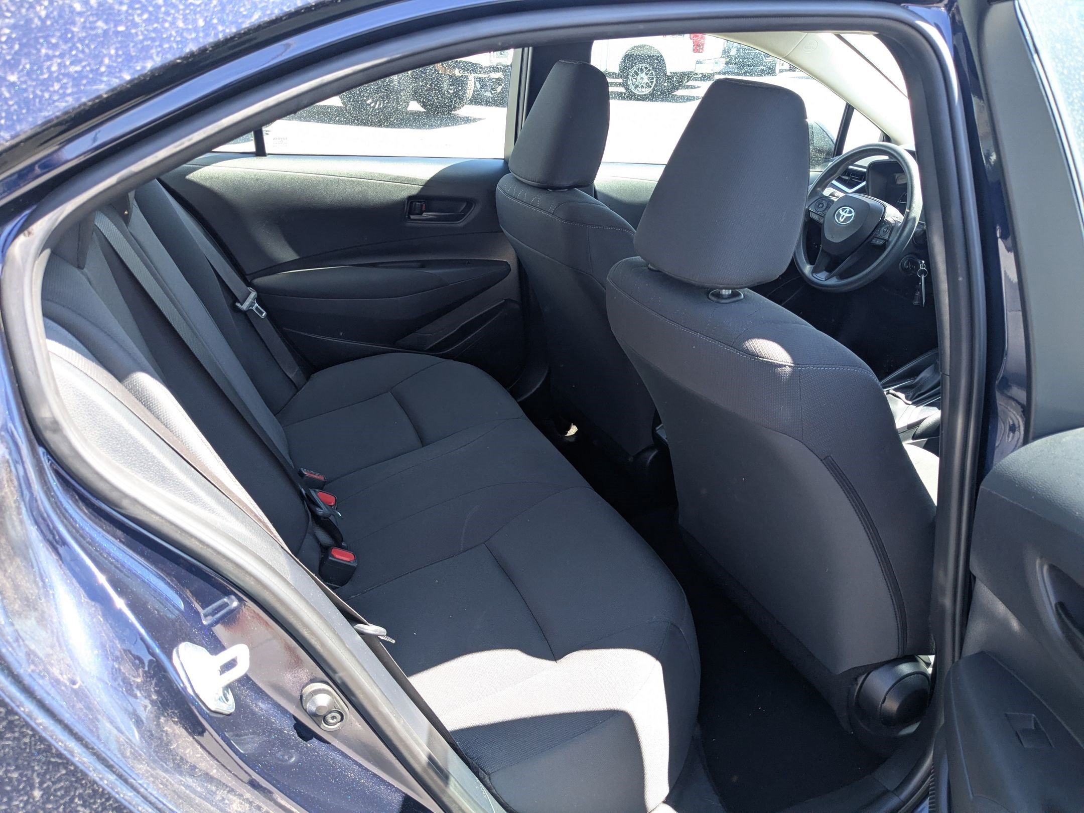 Used 2024 Toyota Corolla LE FWD image 31