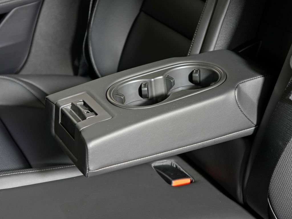 New 2026 Porsche Taycan AWD/4WD image 37