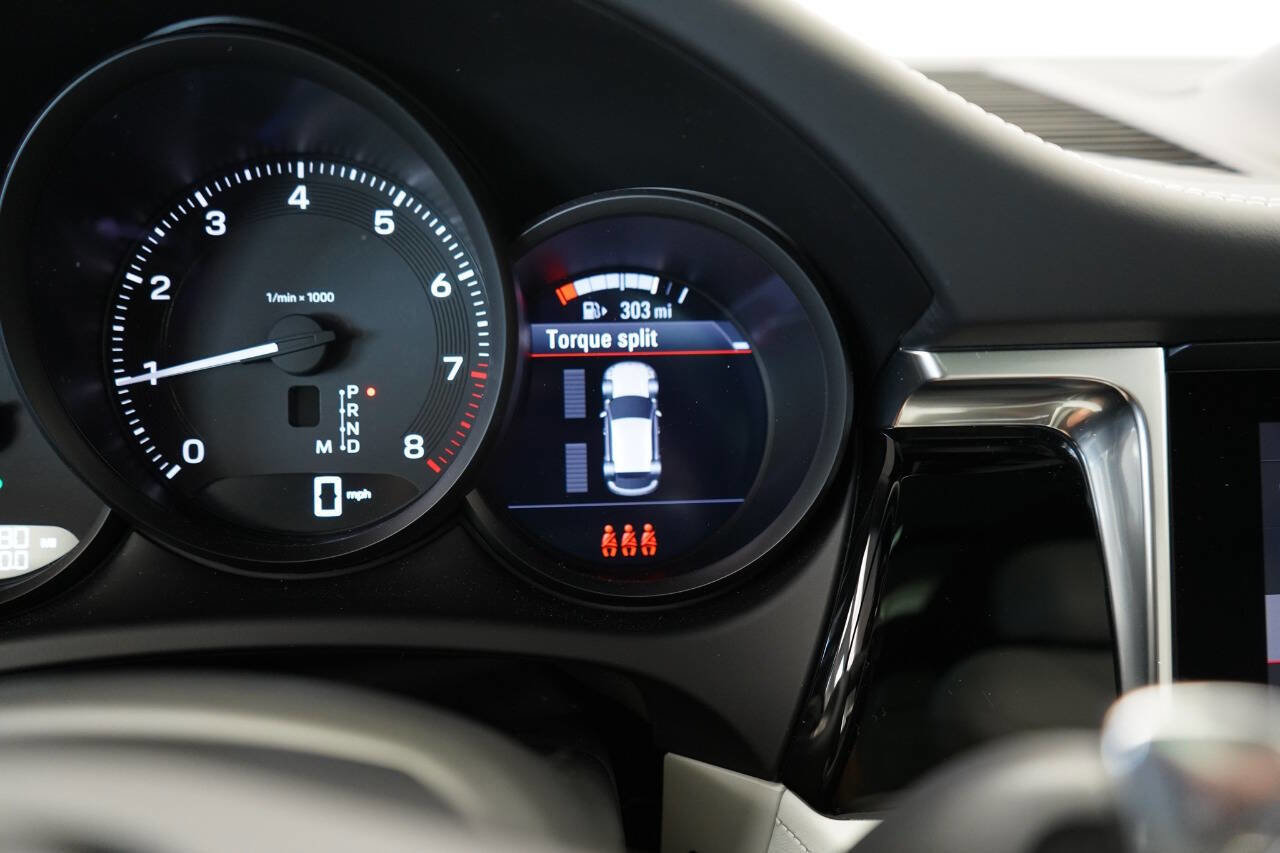 Used 2024 Porsche Macan image 78