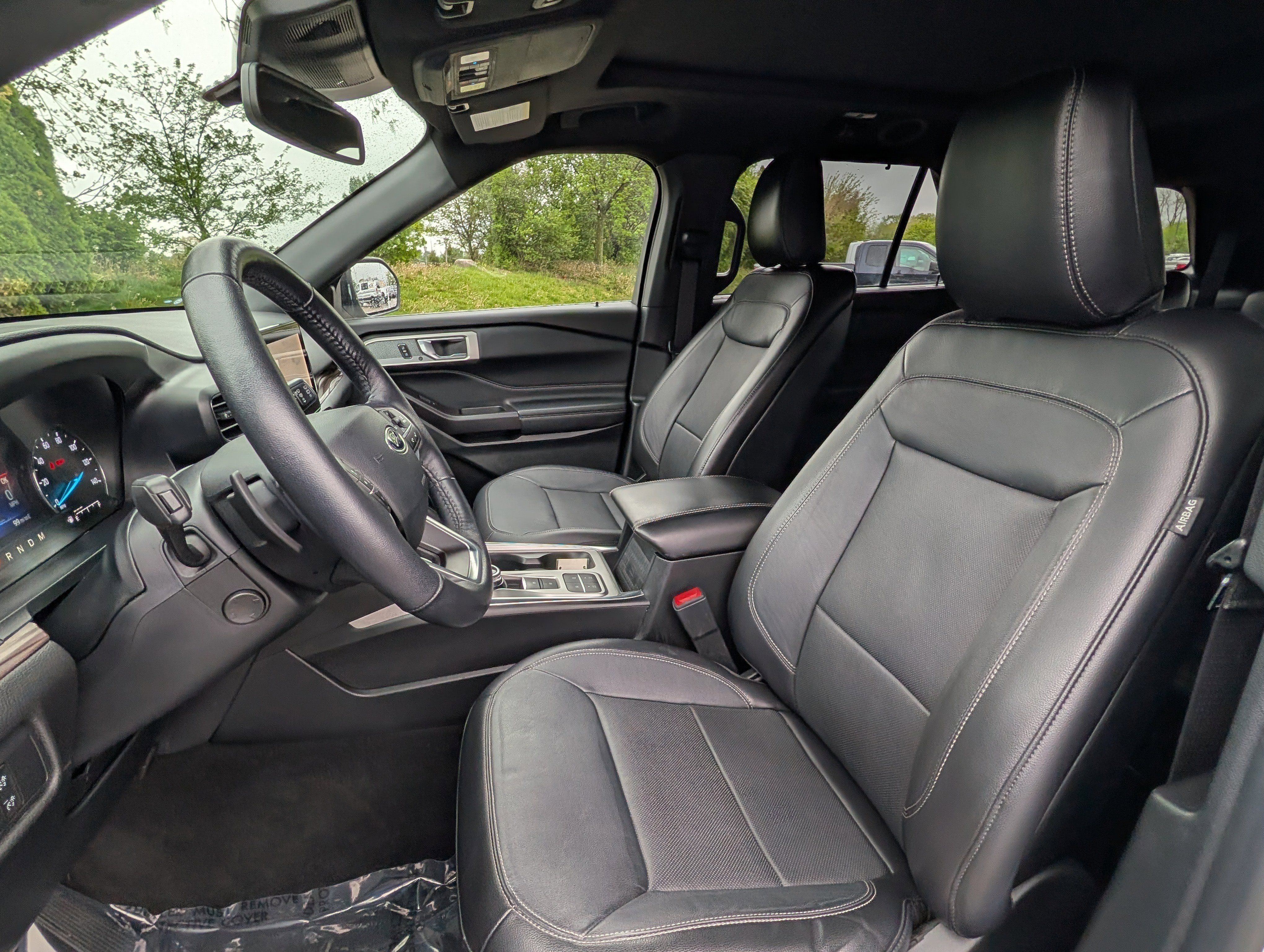 Used 2020 Ford Explorer Limited image 10