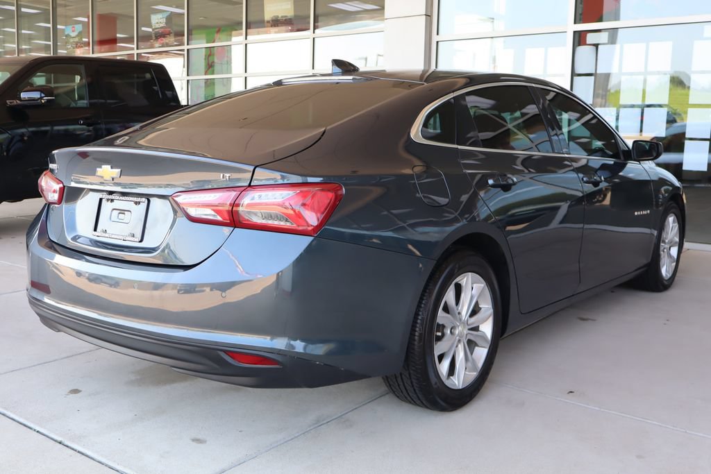 Used 2019 Chevrolet Malibu LT w/ Leather Package FWD image 9