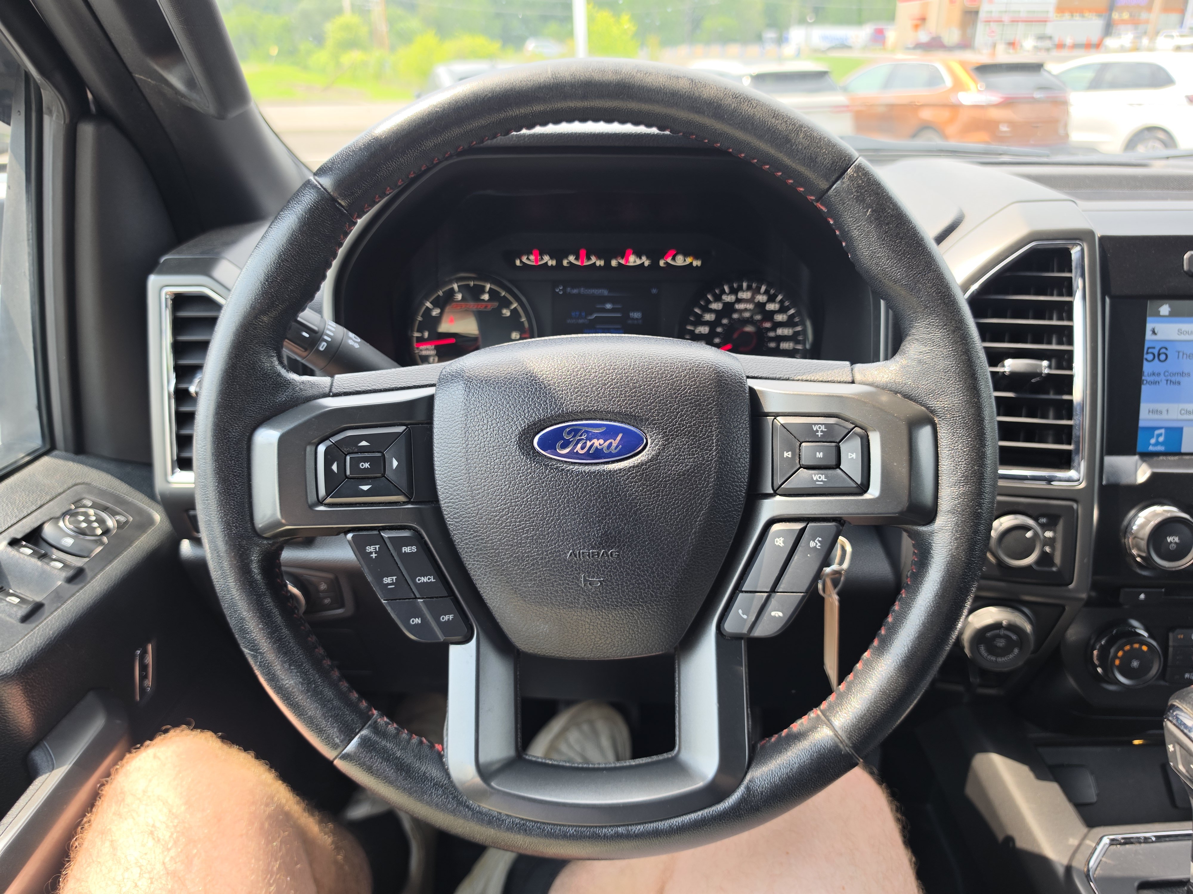 Used 2016 Ford F150 XLT w/ Equipment Group 302A Luxury AWD/4WD image 19