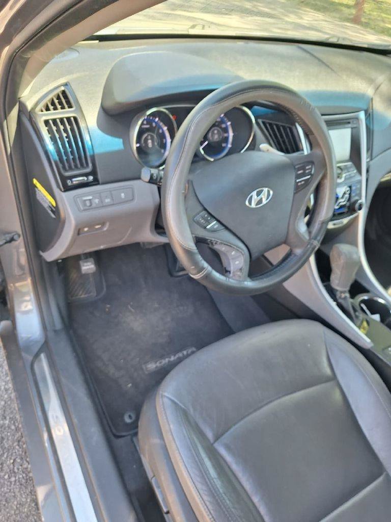 Used 2011 Hyundai Sonata Limited w/ Navigation Pkg 5 FWD image 20
