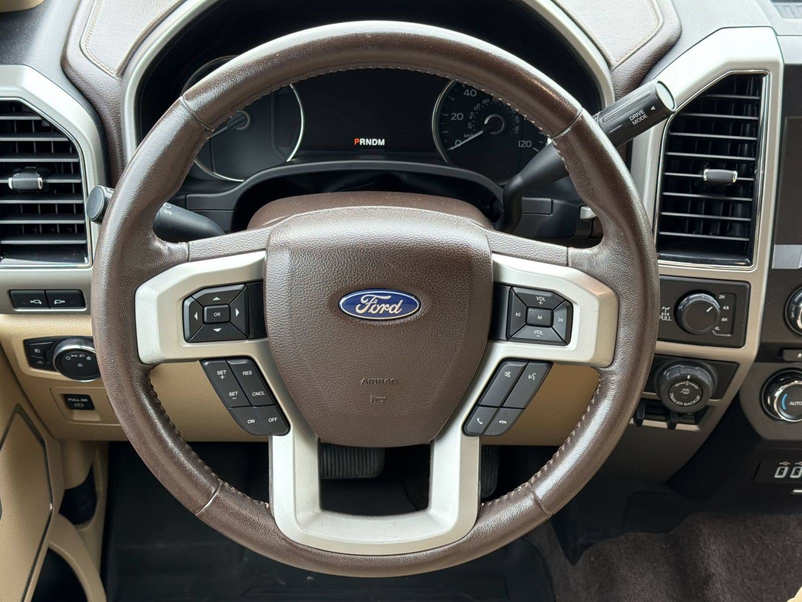 Used 2018 Ford F150 Lariat w/ Equipment Group 501A Mid AWD/4WD image 11