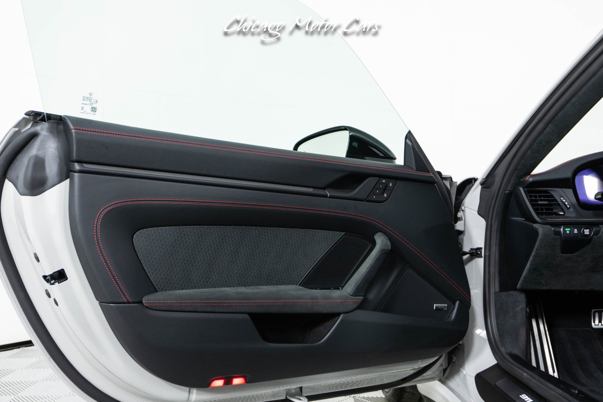 Used 2025 Porsche 911 GTS image 22