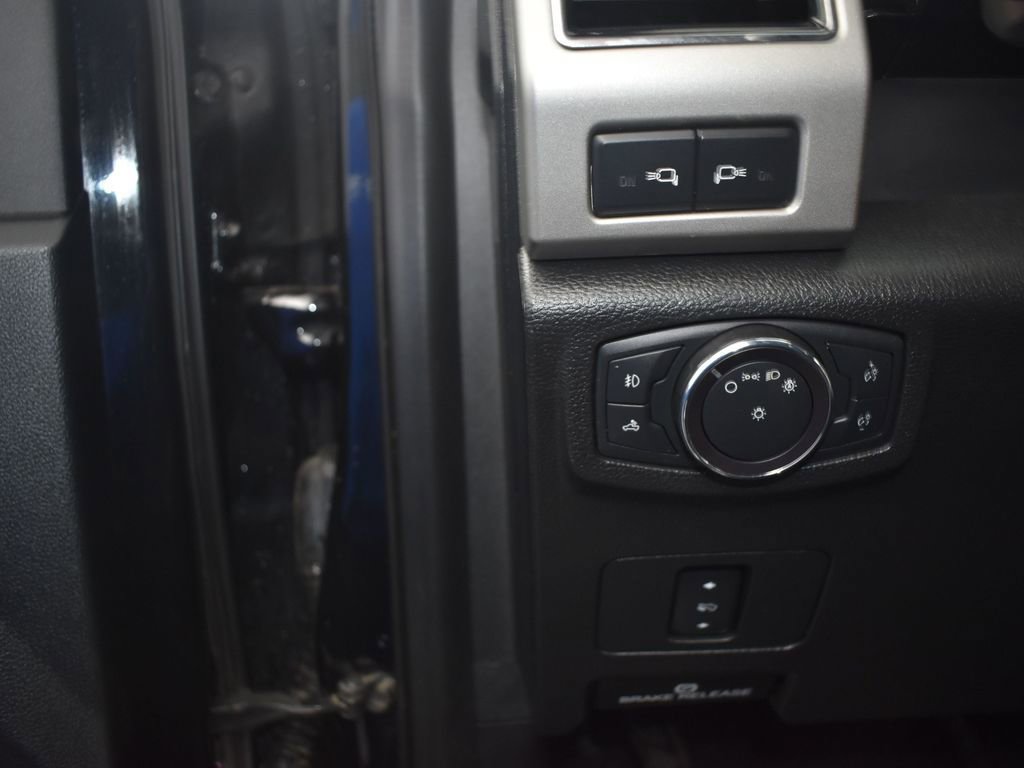Certified 2020 Ford F350 Lariat w/ Lariat Value Package image 14