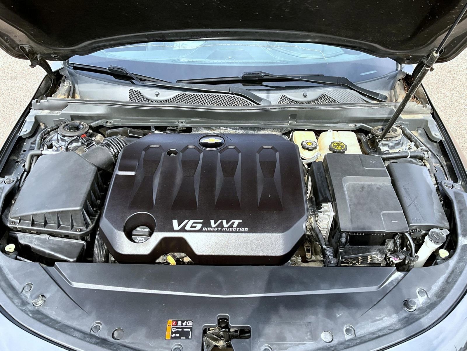 Used 2015 Chevrolet Impala LTZ FWD image 24