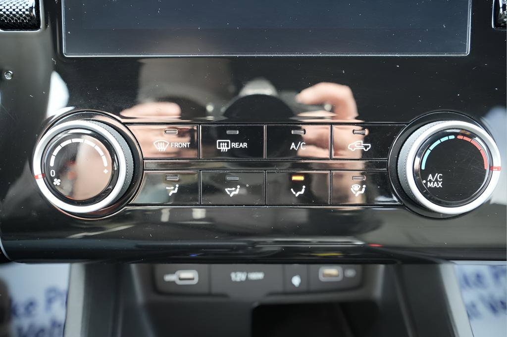 Certified 2022 Hyundai Santa Cruz SEL w/ Activity Package image 31