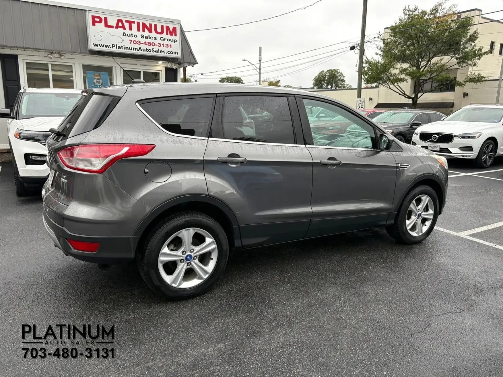 Used 2013 Ford Escape SE AWD/4WD image 2