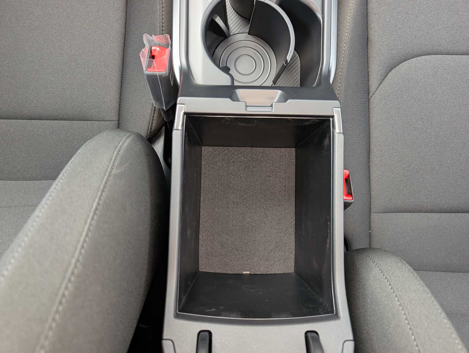 New 2026 Kia K4 FWD image 14