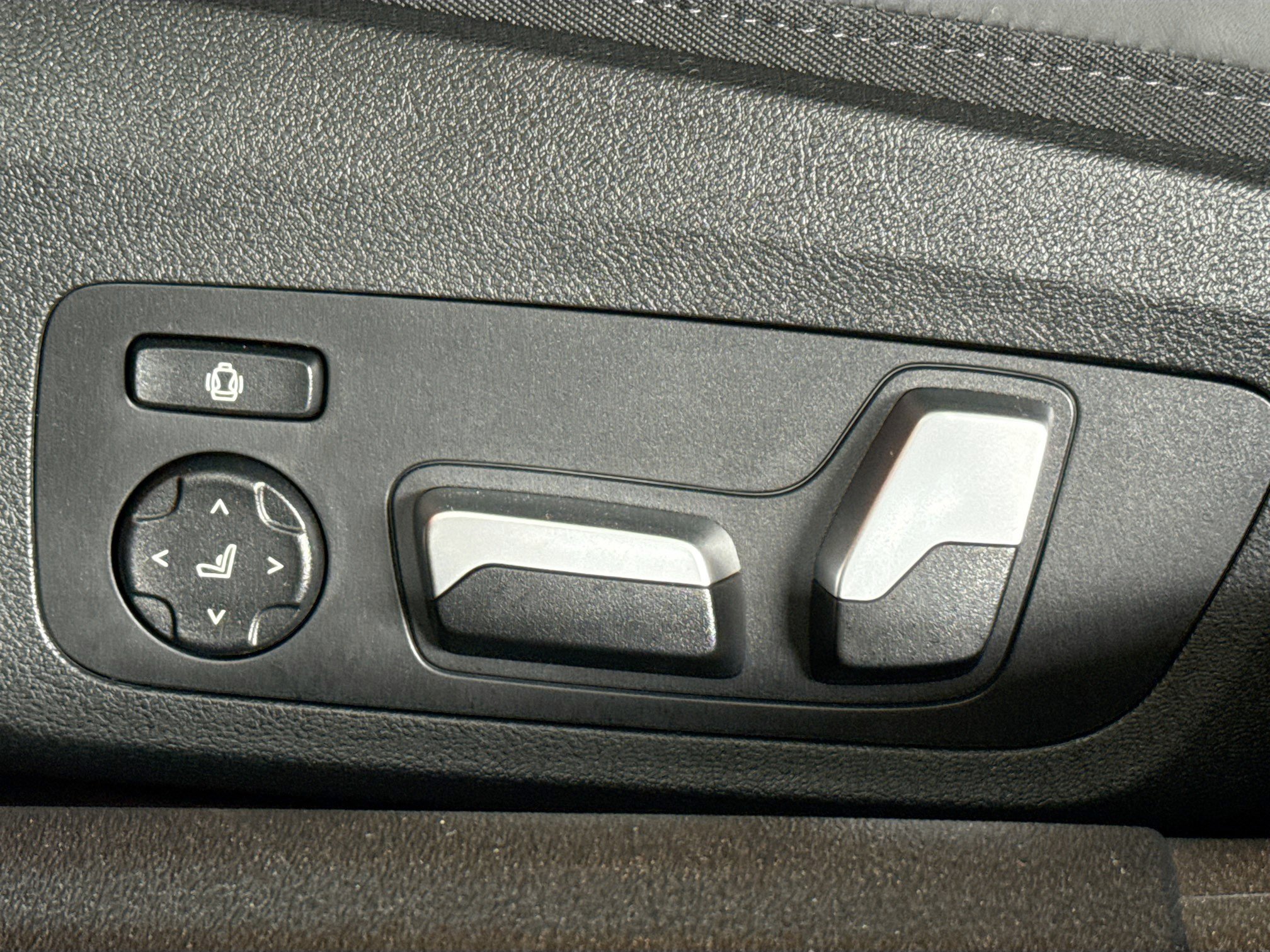 New 2026 BMW 840i xDrive image 25