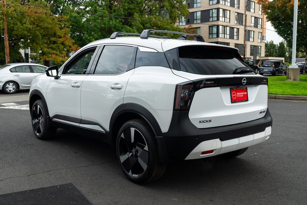 New 2026 Nissan Kicks SR w/ Cold Weather Package image 4