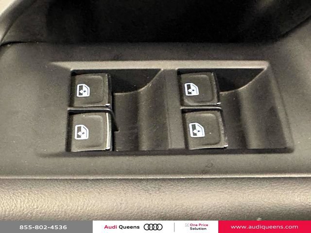 Used 2025 Audi Q5 Premium Plus w/ Premium Plus AWD/4WD image 20