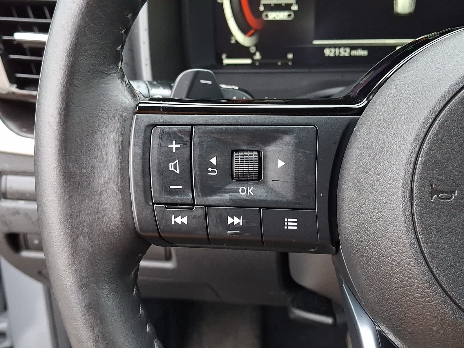 Used 2021 Nissan Rogue Platinum AWD/4WD image 24