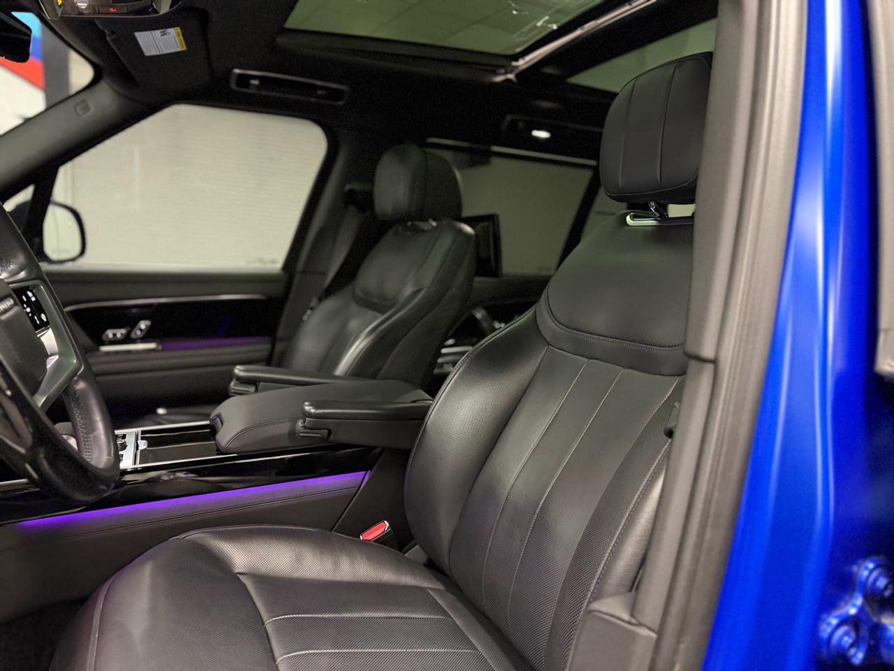 Used 2023 Land Rover Range Rover Long Wheelbase Autobiography image 15