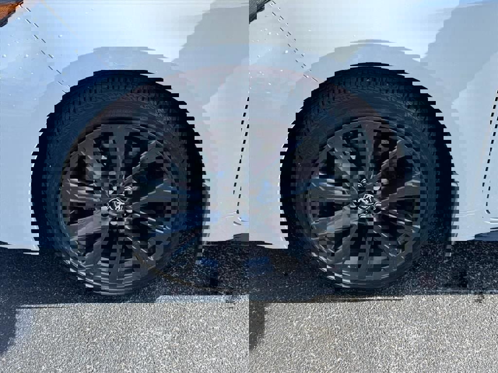 Certified 2025 Toyota Corolla SE w/ SE Premium Package AWD/4WD image 16