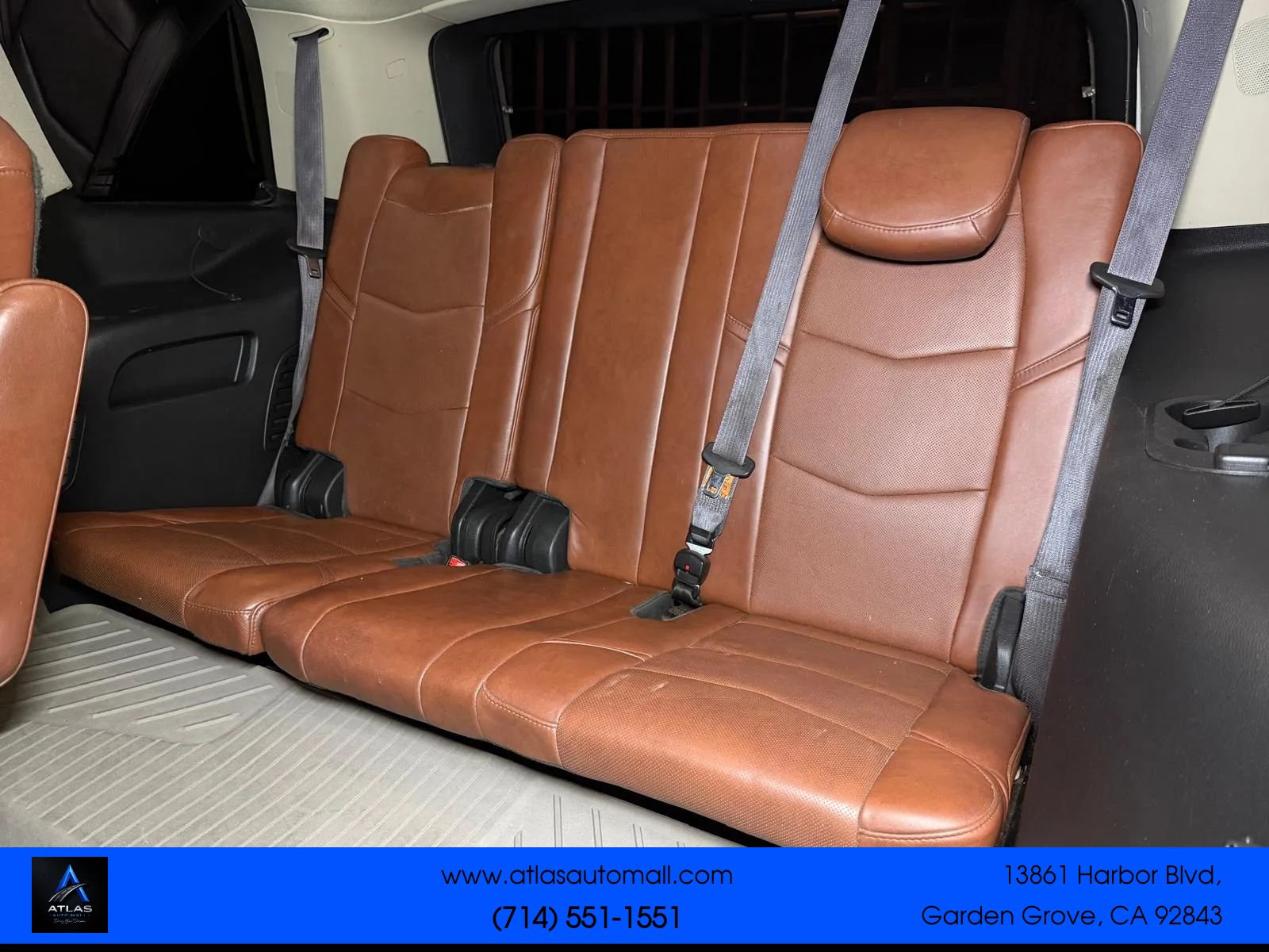 Used 2015 Cadillac Escalade Premium AWD/4WD image 17