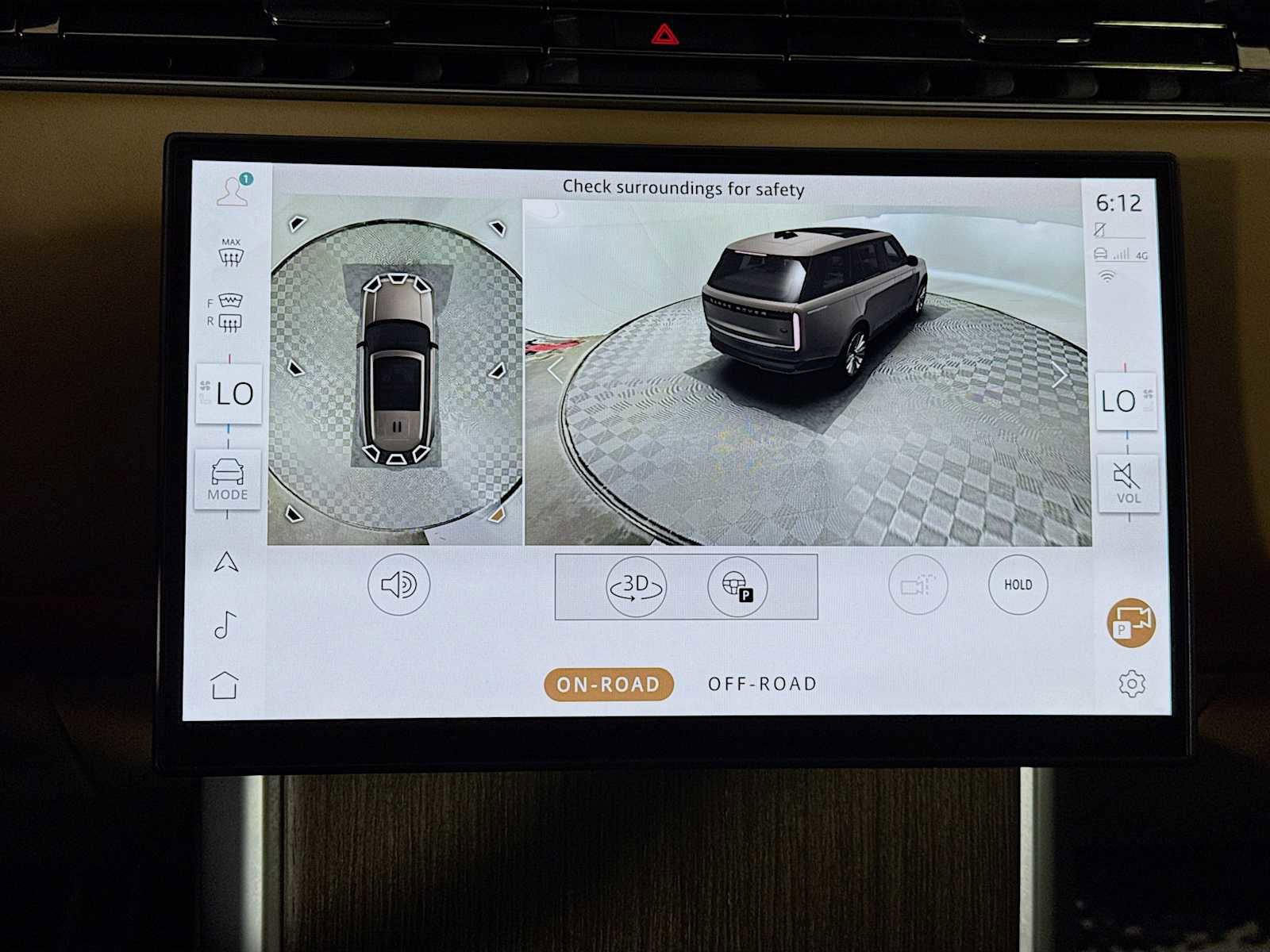 Used 2024 Land Rover Range Rover Long Wheelbase SE image 16