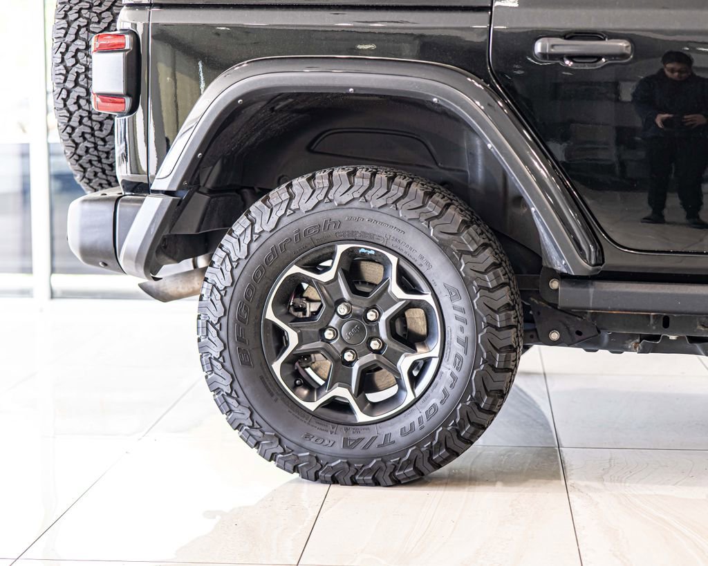 Used 2021 Jeep Wrangler Unlimited Rubicon 4xe w/ Steel Bumper Group AWD/4WD image 11