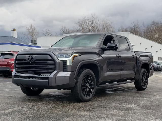 Used 2024 Toyota Tundra Limited image 8