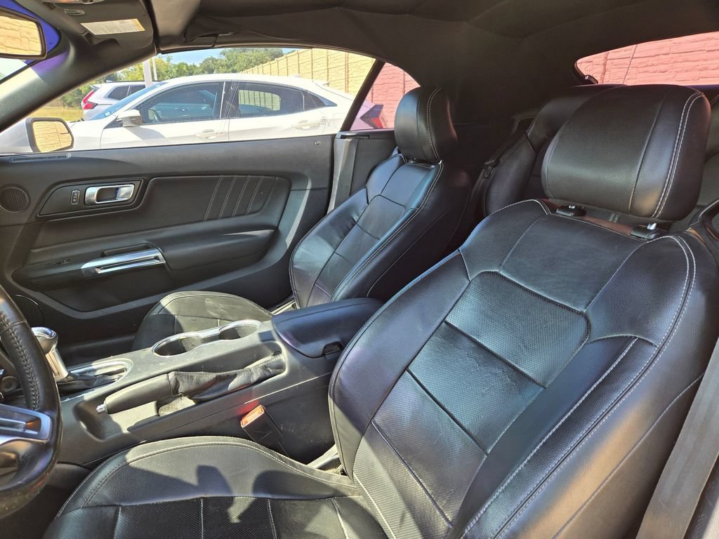 Used 2019 Ford Mustang GT Premium RWD image 6