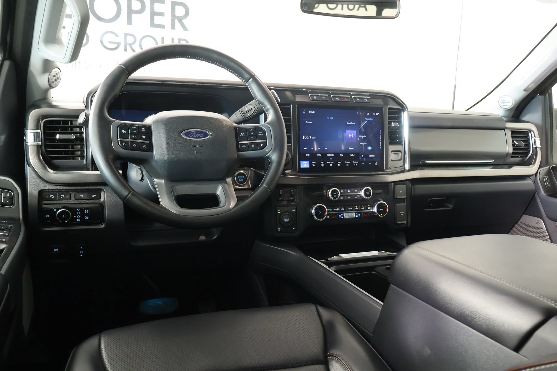 Used 2024 Ford F250 Lariat w/ Lariat Ultimate Package AWD/4WD image 2