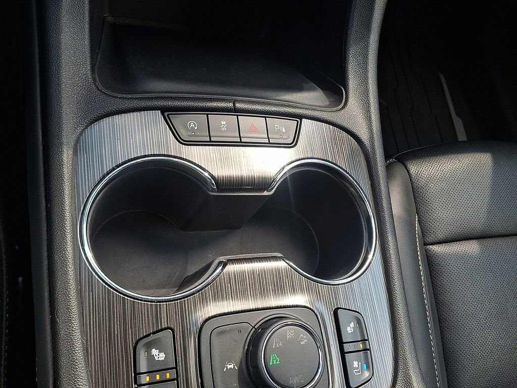 Used 2023 GMC Acadia SLT w/ Preferred Package AWD/4WD image 26