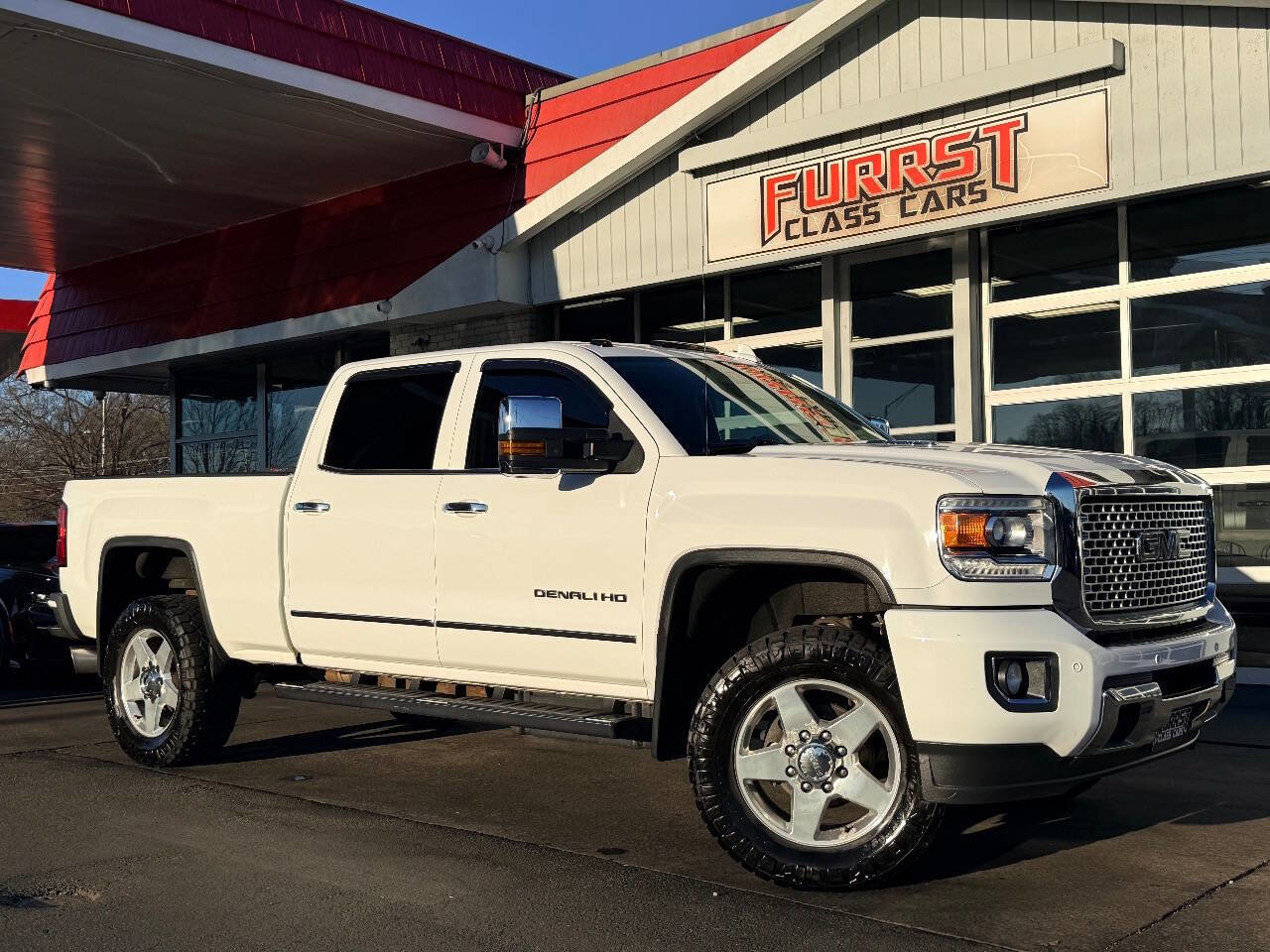 Used 2015 GMC Sierra 2500 Denali w/ Duramax Plus Package image 1