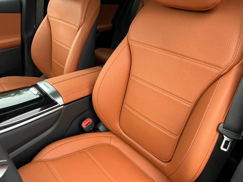 New 2027 Mercedes-Benz GLC 300 4MATIC image 14