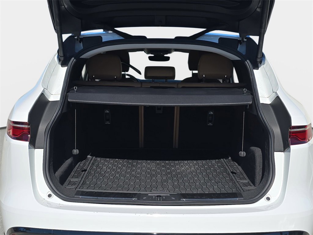 Used 2022 Jaguar F-PACE S image 14