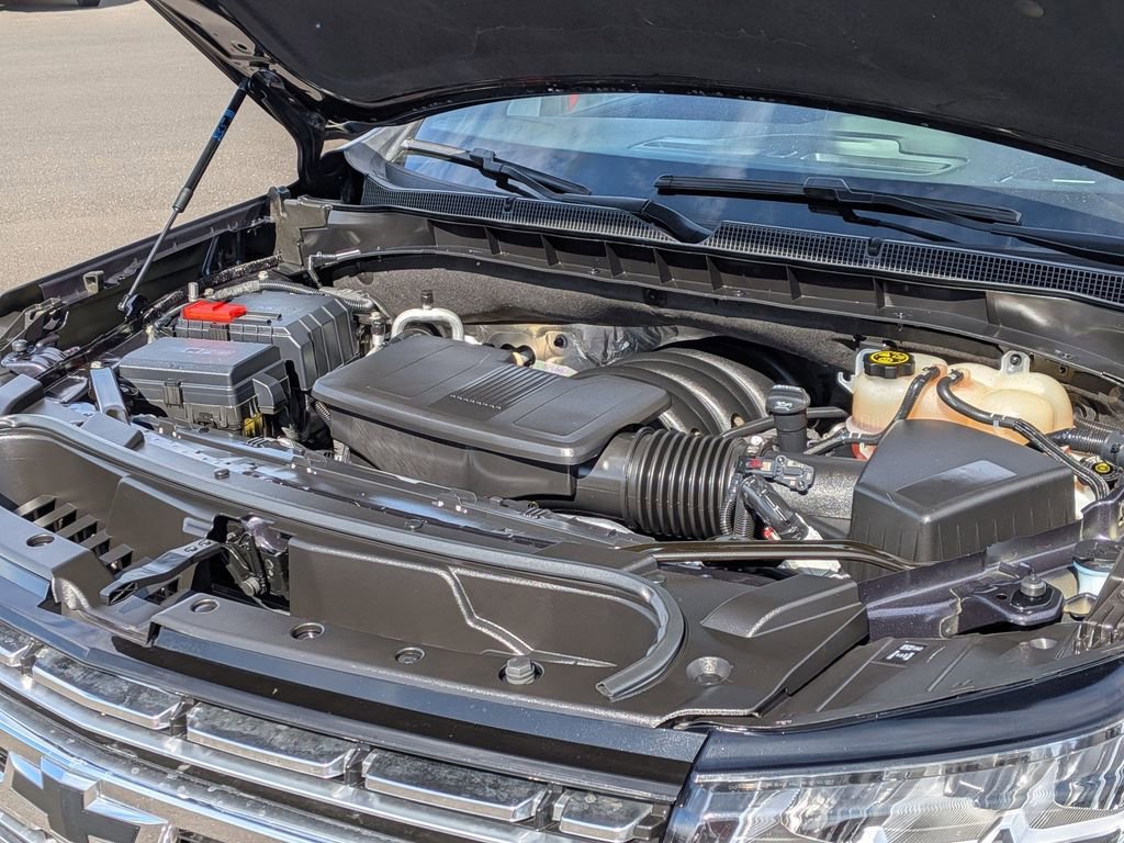 Used 2022 Chevrolet Tahoe RST w/ Sport Performance Package image 26