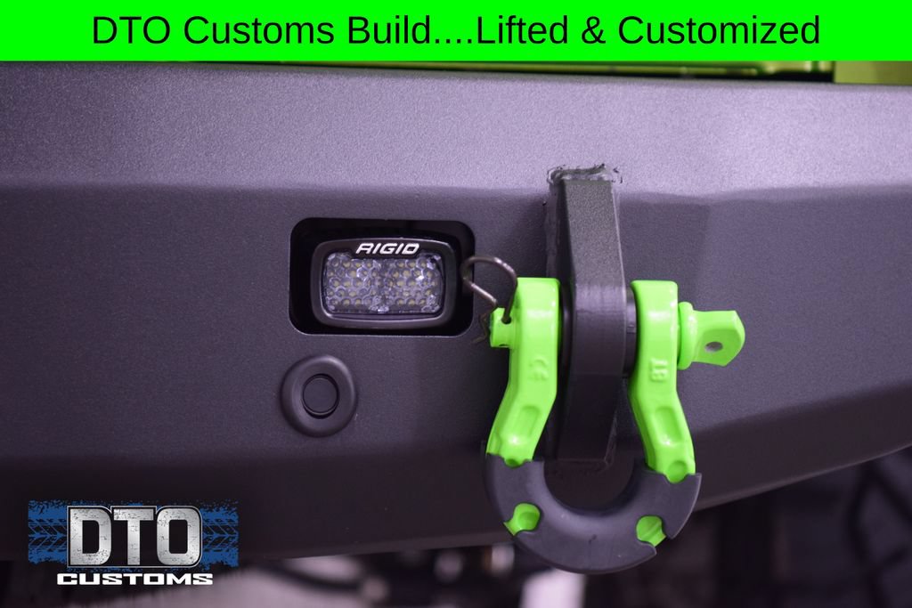 Used 2025 Jeep Gladiator Rubicon w/ Safety Group AWD/4WD image 23