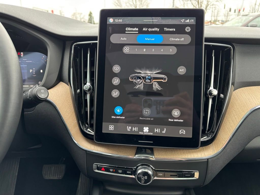 Certified 2026 Volvo XC60 B5 Plus w/ Protection Package Premier image 14