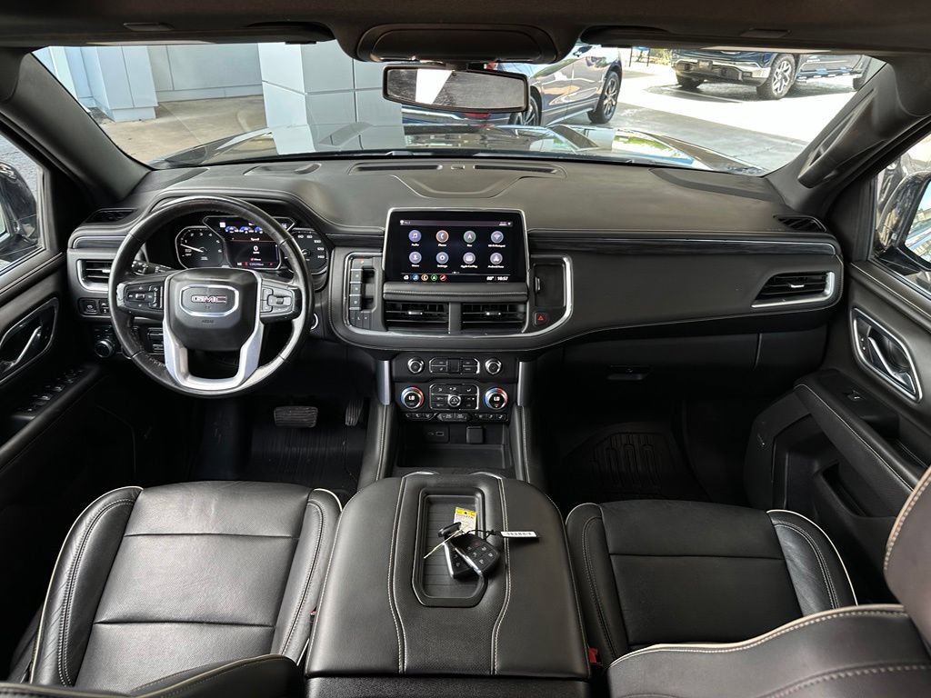 Used 2021 GMC Yukon XL SLT w/ SLT Luxury Plus Package AWD/4WD image 21
