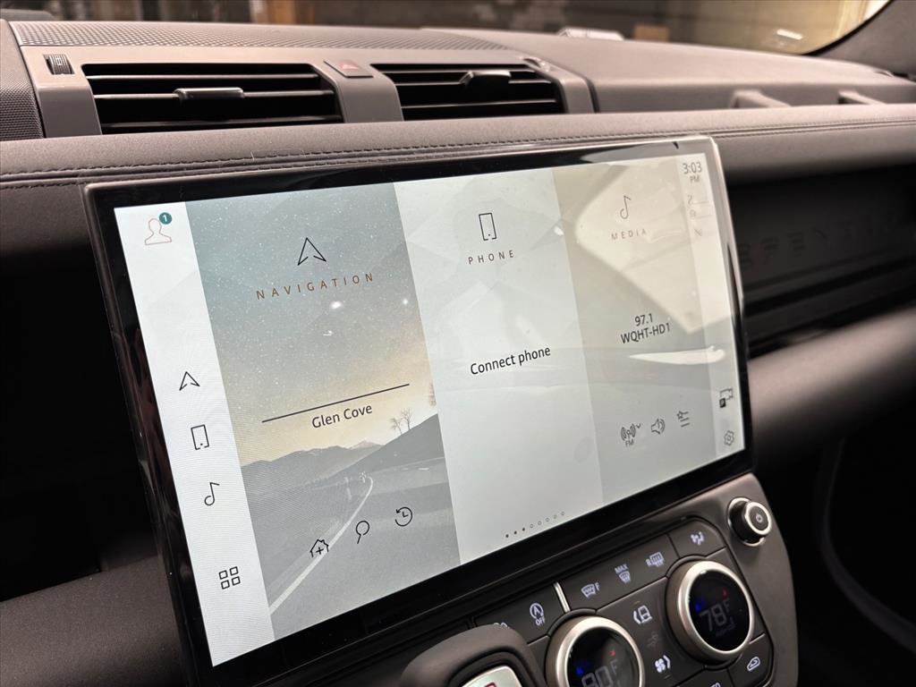 Used 2026 Land Rover Defender 110 S image 17